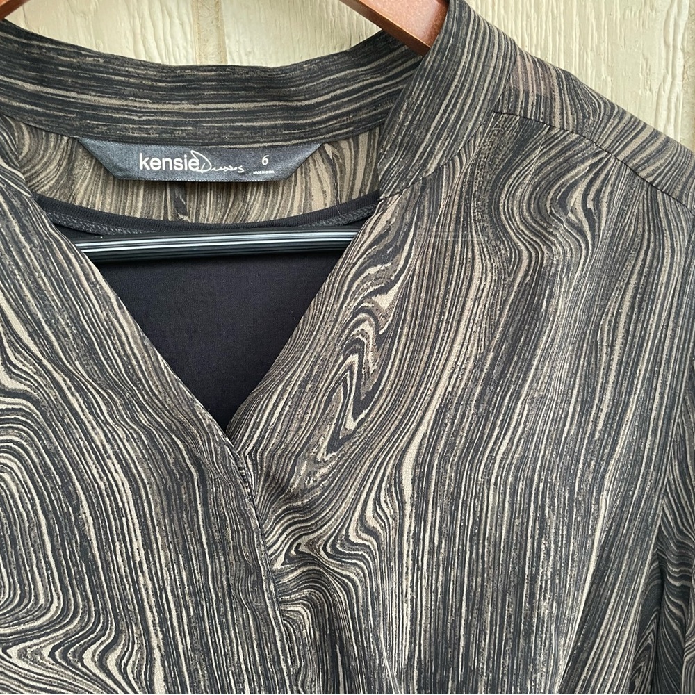 Kensie Wood-grain Look Dress